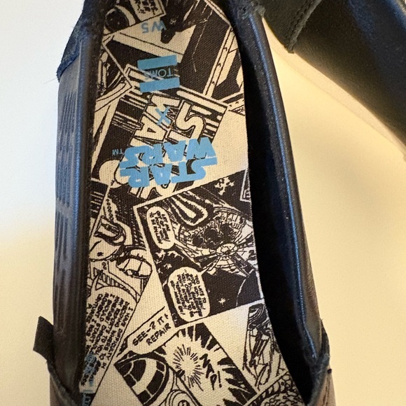 Star Wars Toms Black Loafers with Embossed Design - Picture 4 of 4